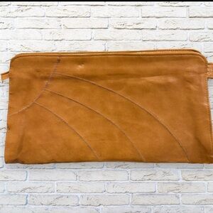 Caramel Tan Vintage Leather Purse Clutch